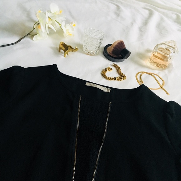 •From PARIS• Pretty black dress with lace - Picture 3 of 8